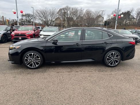 Used 2026 Toyota Camry XSE image 4