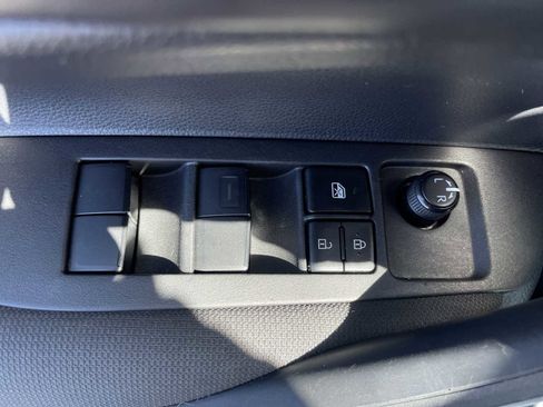 Used 2023 Toyota Corolla LE image 15