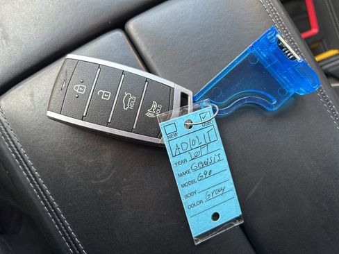 Used 2017 Genesis G90 5.0 Ultimate image 12