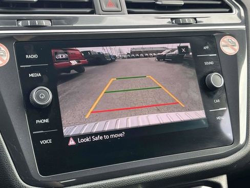 Used 2024 Volkswagen Tiguan Wolfsburg Edition image 30