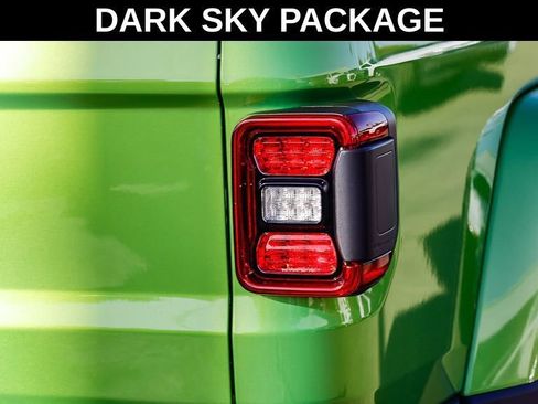 New 2025 Jeep Gladiator Sport image 10