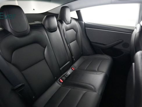 Used 2025 Tesla Model 3 Long Range image 5