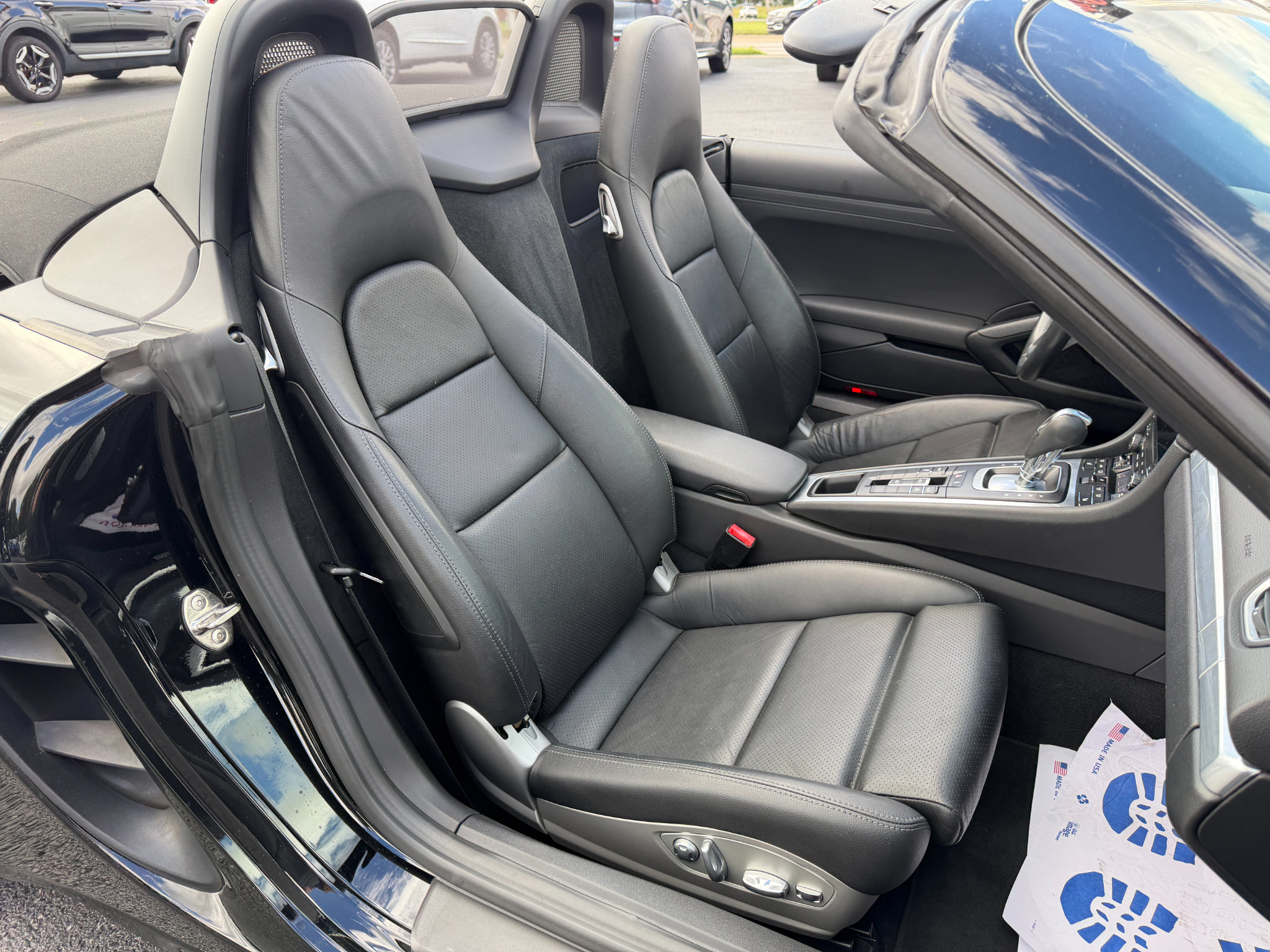Used 2017 Porsche 718 Boxster RWD image 23