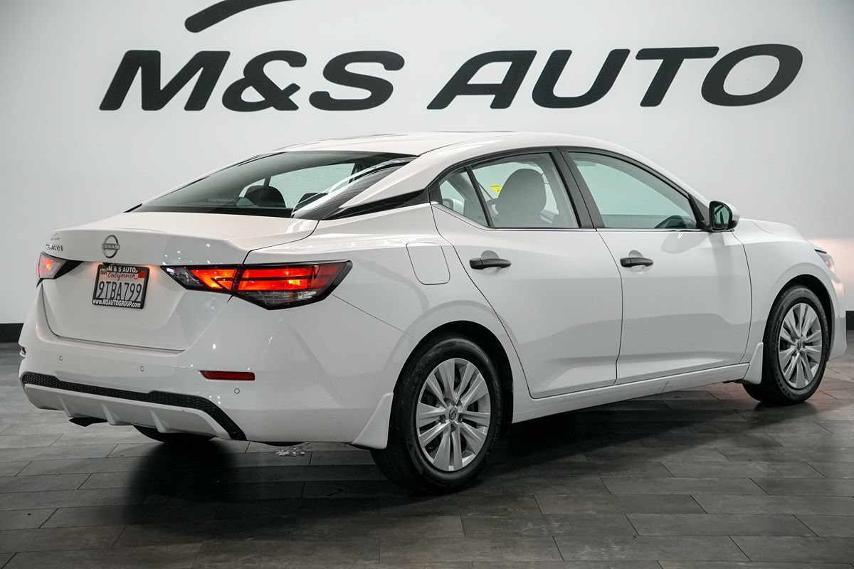 Used 2025 Nissan Sentra S FWD image 4