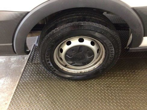 Used 2018 Ford Transit 350 XL RWD image 27