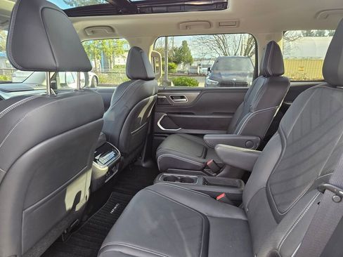 Used 2025 INFINITI QX80 Luxe image 21