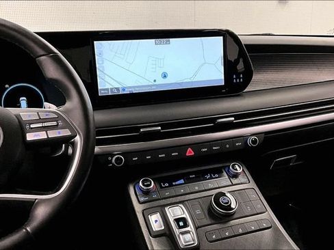 Used 2023 Hyundai Palisade Limited FWD image 7