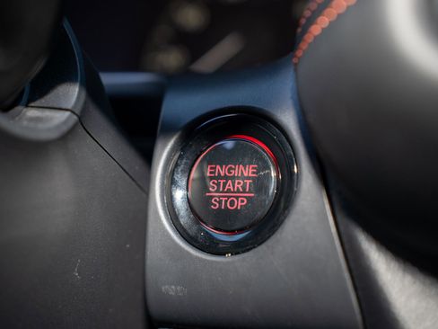 Used 2024 Honda HR-V Sport image 31