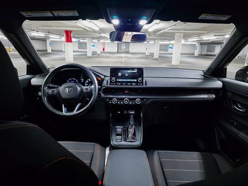 Certified 2024 Honda CR-V Sport image 3