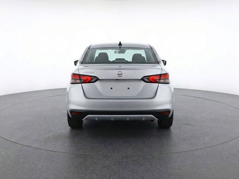 Used 2025 Nissan Versa SV FWD image 7
