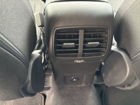 Used 2025 Ford Escape Active w/ Tech Pack #1 AWD/4WD image 15