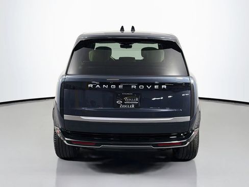 Used 2025 Land Rover Range Rover Long Wheelbase Autobiography AWD/4WD image 6