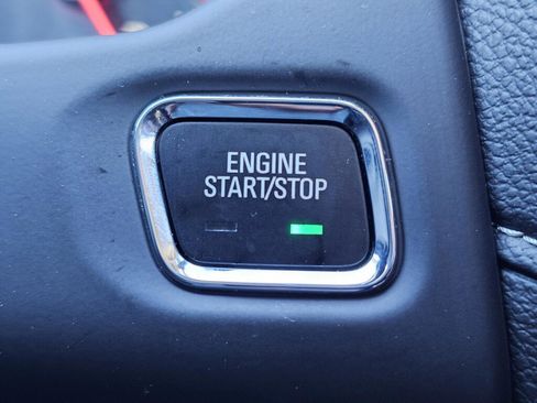 Used 2023 GMC Acadia Denali w/ Denali Technology Package image 25