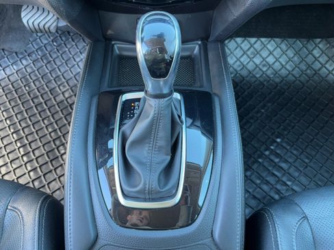 Used 2017 Nissan Rogue SL w/ SL Premium Package image 27