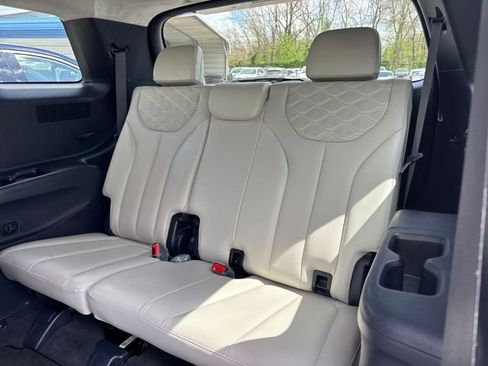 Used 2022 Hyundai Palisade Calligraphy w/ Cargo Package FWD image 12