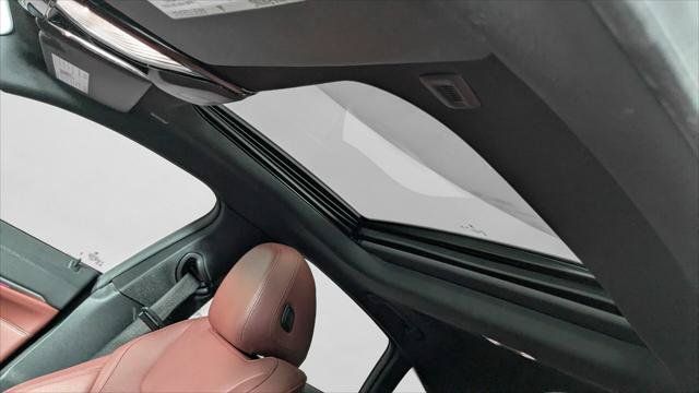 Used 2023 BMW i4 eDrive35 RWD image 14