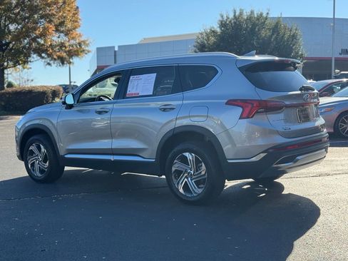Used 2023 Hyundai Santa Fe SEL w/ Premium Package image 11