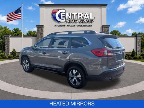 Used 2022 Subaru Ascent Premium w/ Convenience Package AWD/4WD image 5