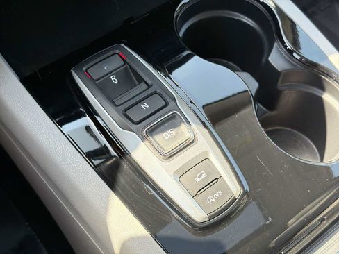 Used 2016 Honda Pilot Touring image 27
