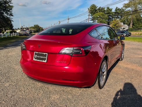 Used 2022 Tesla Model 3 Long Range AWD/4WD image 5
