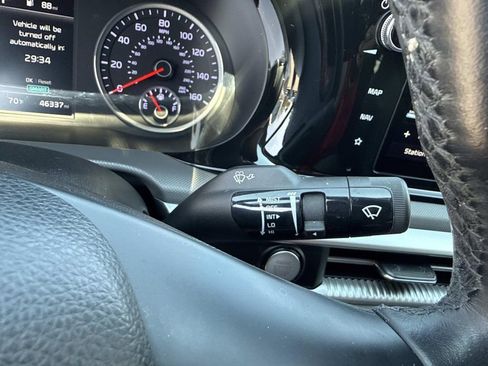 Used 2023 Kia K5 GT-Line image 37