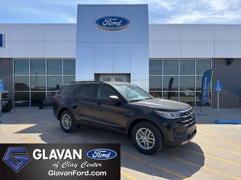 New 2026 Ford Explorer Active image 1