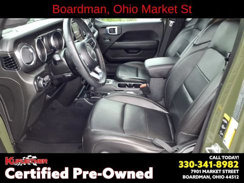 Used 2021 Jeep Wrangler Unlimited Sahara AWD/4WD image 9