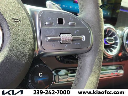 Used 2022 Mercedes-Benz GLB 35 AMG 4MATIC image 28