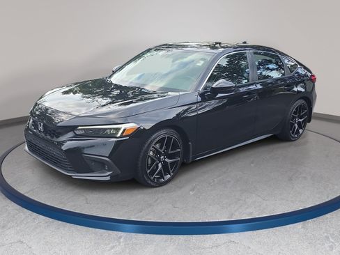 Used 2024 Honda Civic Sport Touring image 1