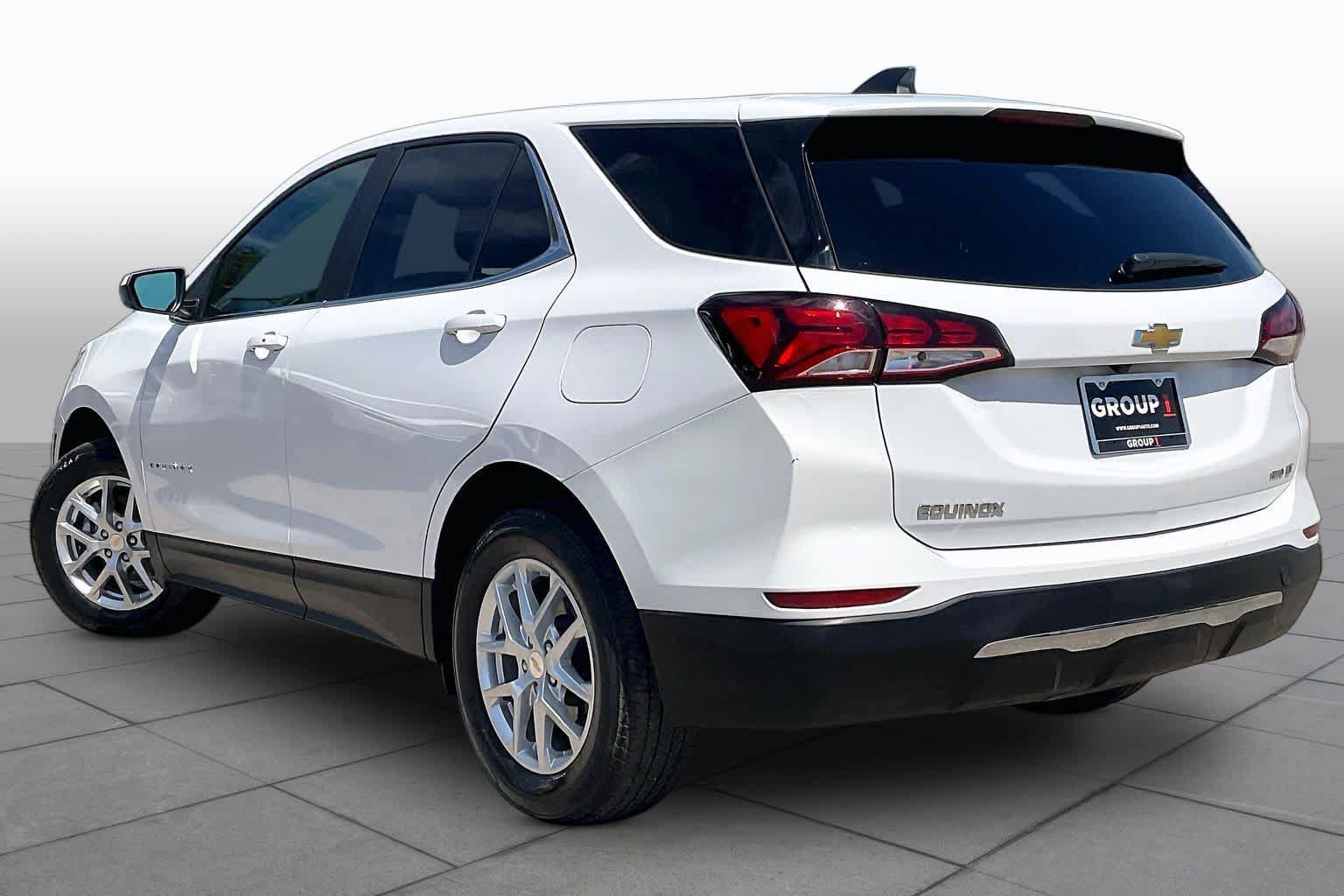 Used 2022 Chevrolet Equinox LT AWD/4WD image 12
