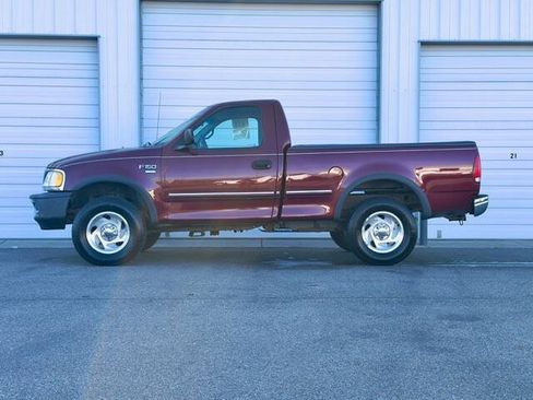 Used 1998 Ford F150 4x4 Regular Cab image 9
