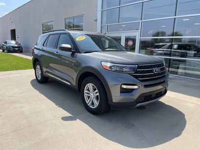 Certified 2024 Ford Explorer XLT w/ Equipment Group 202A