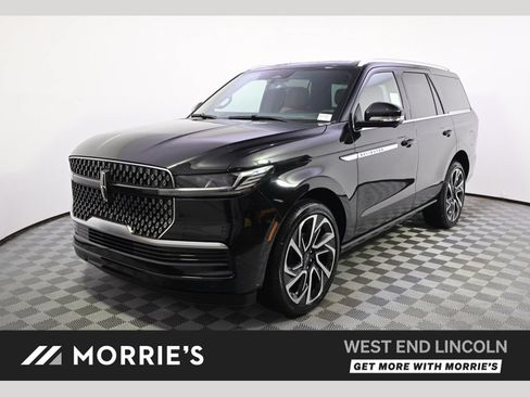 New 2027 Lincoln Navigator Reserve AWD/4WD image 1
