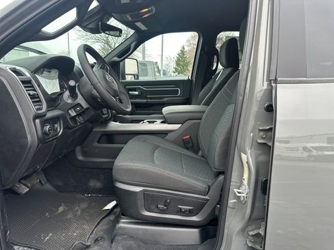 New 2026 RAM 2500 Big Horn AWD/4WD image 15