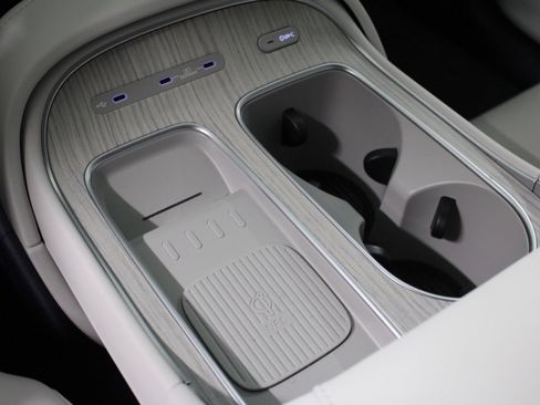 Used 2026 Hyundai Palisade Calligraphy image 23