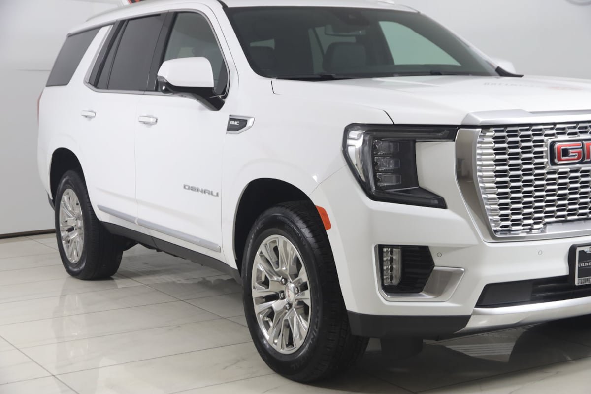 Used 2024 GMC Yukon Denali AWD/4WD image 36