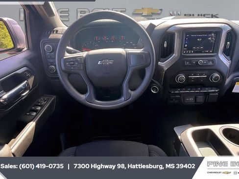 New 2026 Chevrolet Silverado 1500 Custom Trail Boss w/ LPO, Dark Essentials Package AWD/4WD image 6