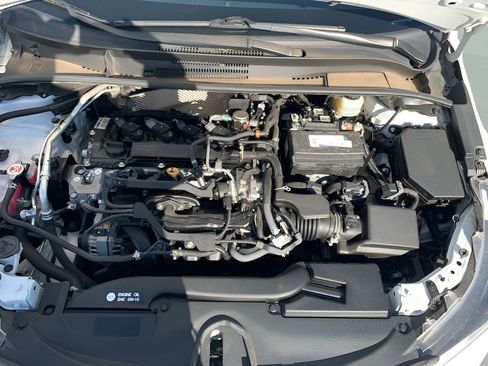 Used 2023 Toyota Corolla LE image 18