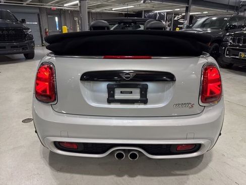 Used 2021 MINI Cooper S w/ Signature Upholstery Package image 19