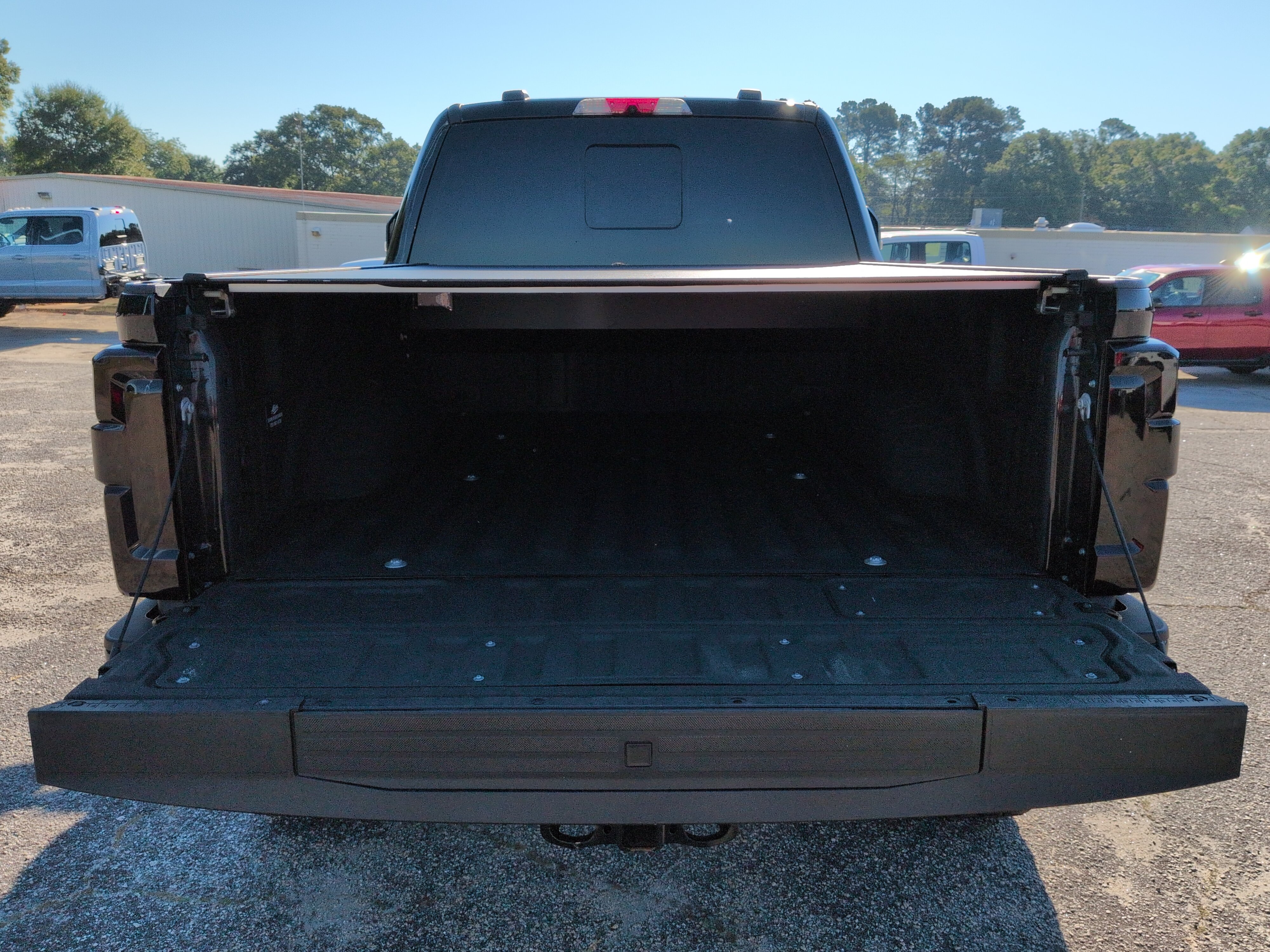 Used 2024 Ford F250 Lariat w/ Lariat Ultimate Package AWD/4WD image 11
