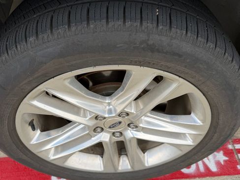 Used 2017 Ford Explorer Limited FWD image 26