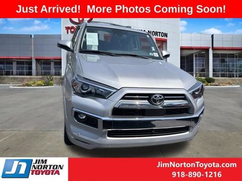 Used 2023 Toyota 4Runner Limited AWD/4WD image 2