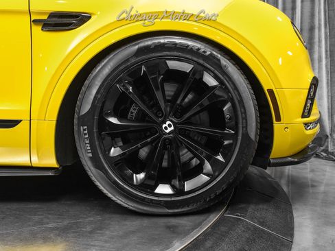 Used 2017 Bentley Bentayga image 58