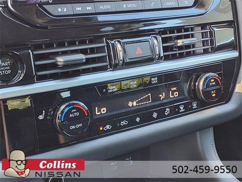 New 2025 Nissan Pathfinder SV image 22