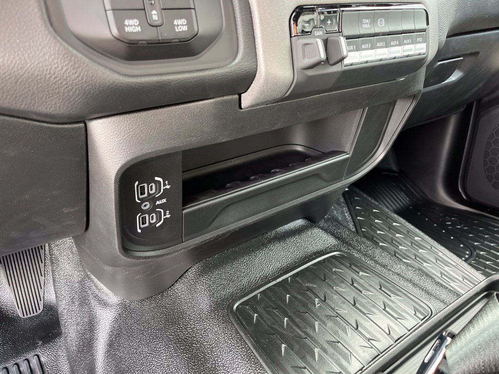 New 2027 RAM 5500 Tradesman AWD/4WD image 11