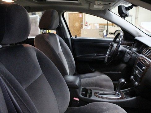 Used 2013 Chevrolet Impala LT w/ LT Sunroof Package image 11