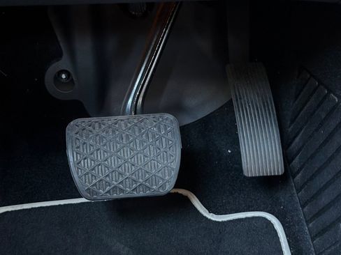 Used 2016 Mercedes-Benz CLA 250 image 45