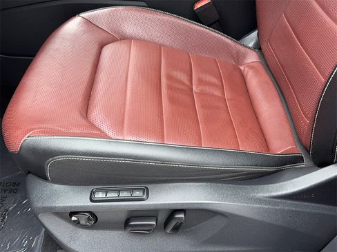 Used 2023 Volkswagen Atlas Cross Sport SEL Premium R-Line image 38