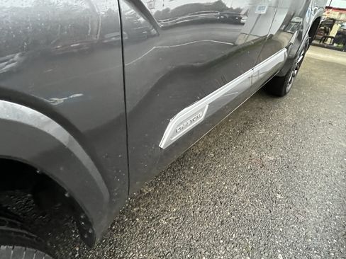 Used 2024 Toyota Tundra Capstone AWD/4WD image 10
