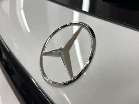 Used 2026 Mercedes-Benz GLC 300 GLC 300 image 11